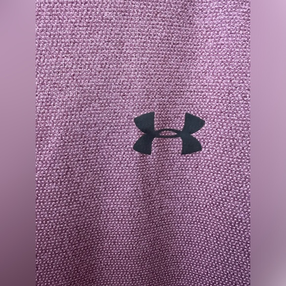 Under Armour Men's 2 shirt
Bundle (Red + Purple) | Size Large - Picture 8 of 9